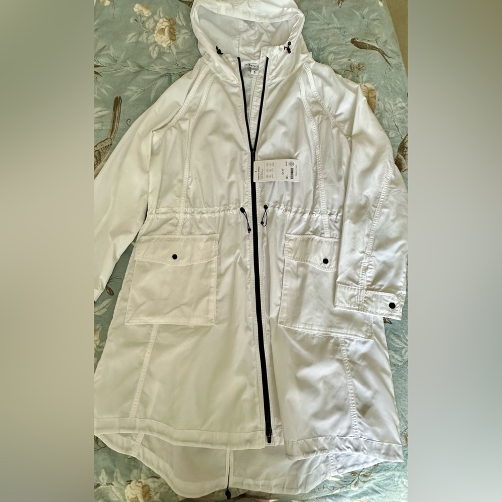 Women's White Hooded Jacket